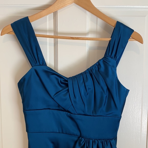 Maggy London, blue dress size 4P - Picture 2 of 16